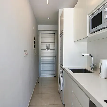Phaedrus Living - Seaside Luxury Flat Harbour 109 Paphos